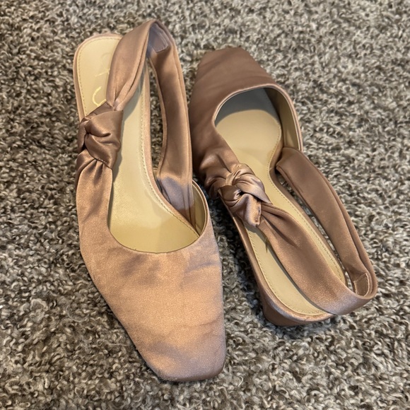 Sam Edelman // Meredith Heels // (7 - Soft Praline) - Picture 9 of 12